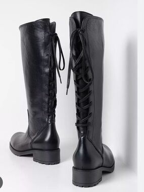 Wolky Black Lace-Up Heeled Boots